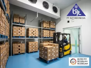 COMMERCIAL REFRIGERATION COLD STORAGE by BJT